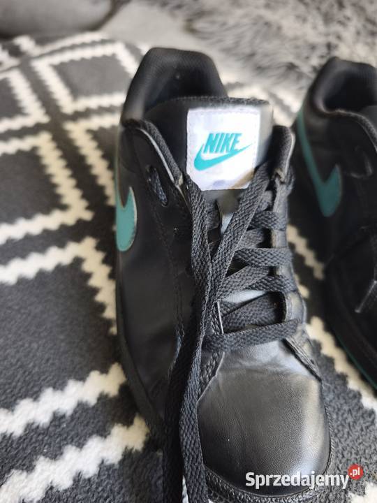 Buty sportowe sneakersy Nike czarne wiązane Krzeszowice