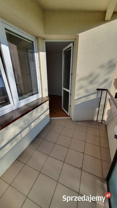 3pokojowe mieszkanie z balkonem i garażem w