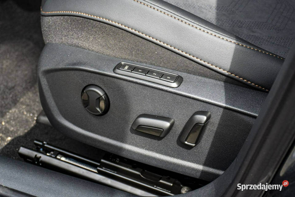 Cupra Leon Sportstourer 20 TSI 204 DSG 4Drive Rok produkcji 2026 Łódź sprzedam