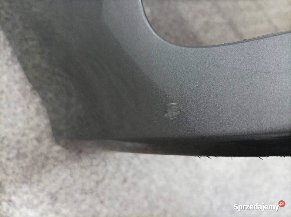 ZDERZAK PRZÓD 1G3 PLUGIN Toyota Prius IV 2015 sprzedam