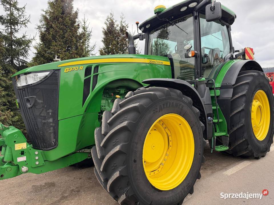 Ciągnik rolniczy John Deere 8370R E23 John Deere