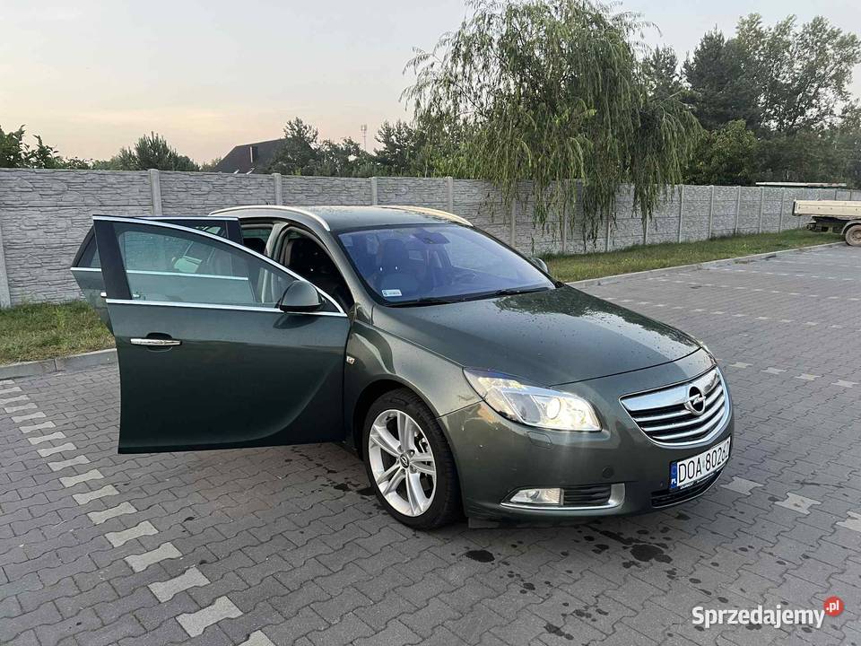 Opel Insignia 20T 4x4 Sport Tourer automatyczna dolnośląskie sprzedam