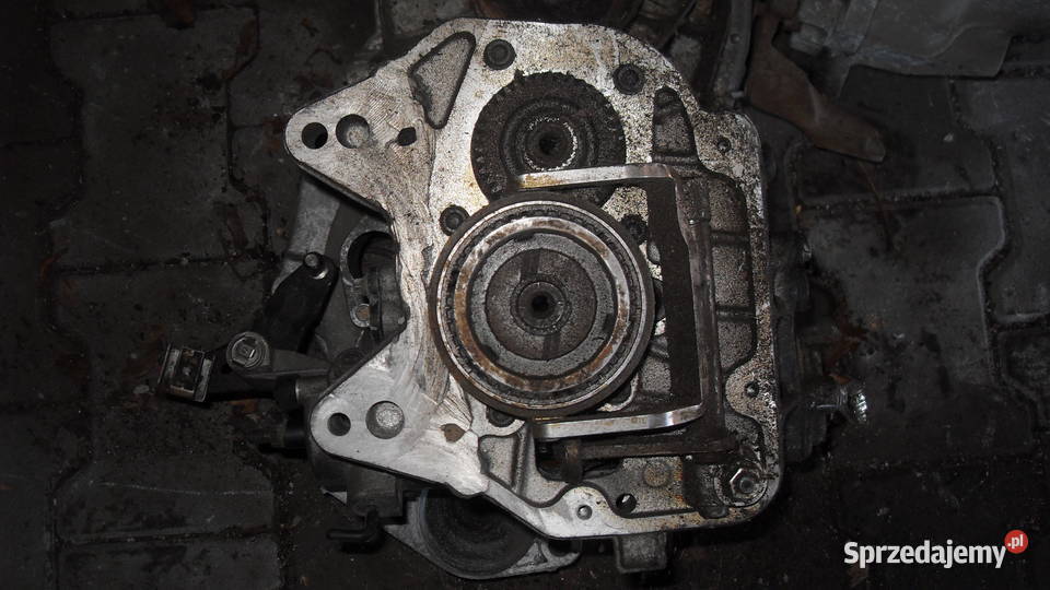 skrzynia biegow bmw 525 TDS sprawna