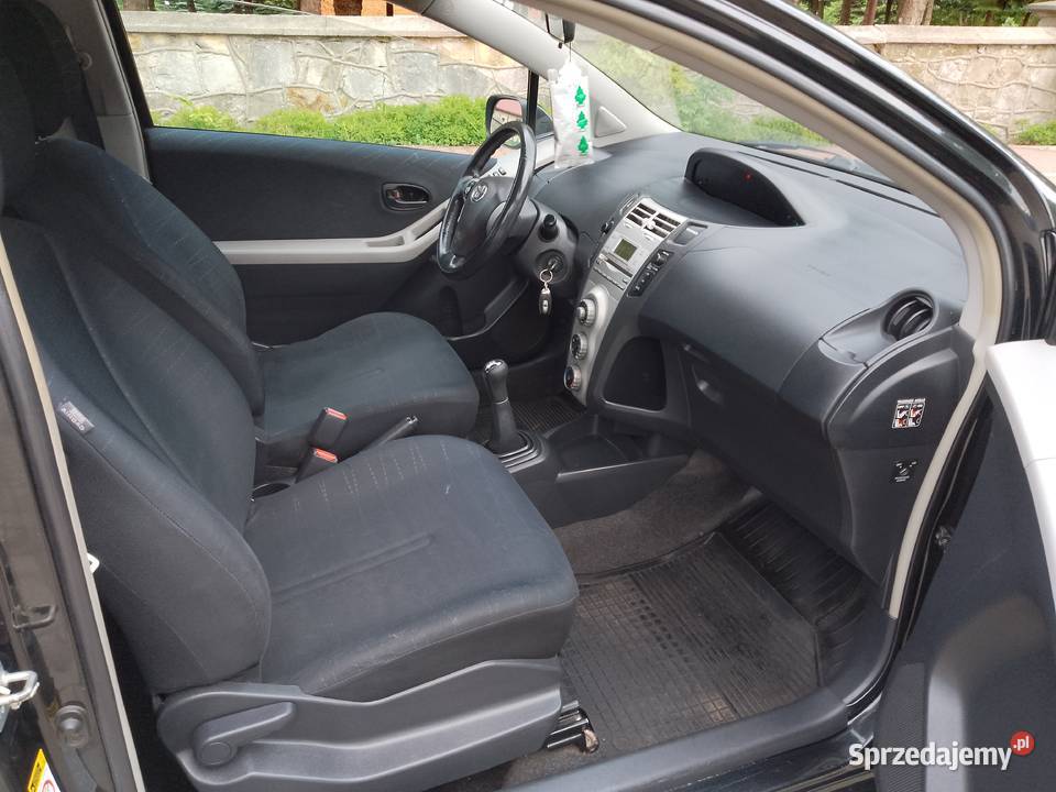 Toyota Yaris 2006r 13 BG Sekwencja Serwisowana 1300cm3 Radom sprzedam