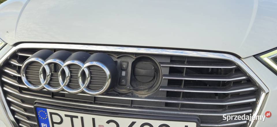 Audi A3 etron niski przebieg 41 A3