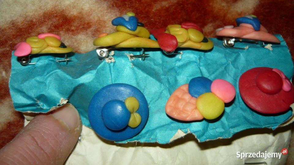 Broszka ozdoba przypinka z modeliny broszki Sokółka sprzedam