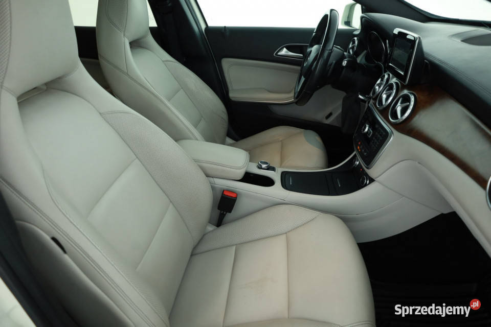 Mercedes GLA GLA 200 przyciemniane szyby Piaseczno