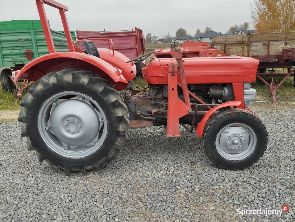 Ciągnik Massey Ferguson 135168 sprzedam