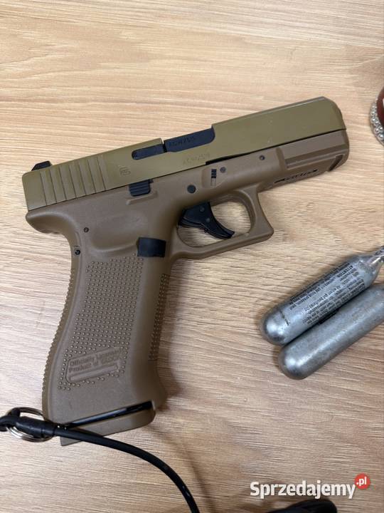 Glock 17 umarex co2 wiatrówka pistolet 45 mm TAN Zielona Góra sprzedam