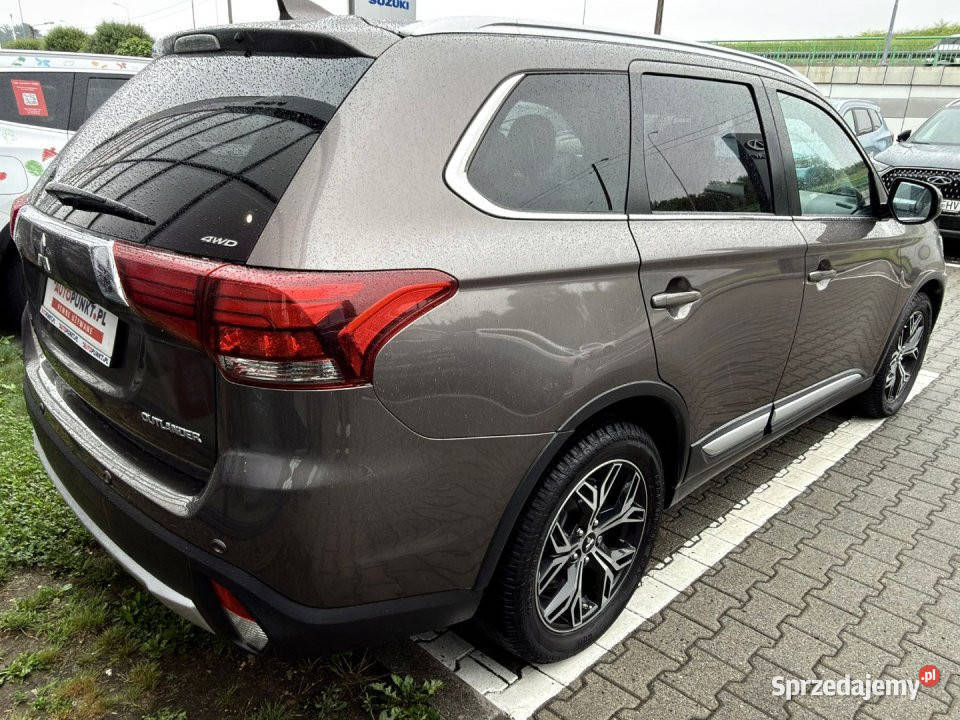 MITSUBISHI Outlander 2017r Salon Polska I Bielsko-Biała
