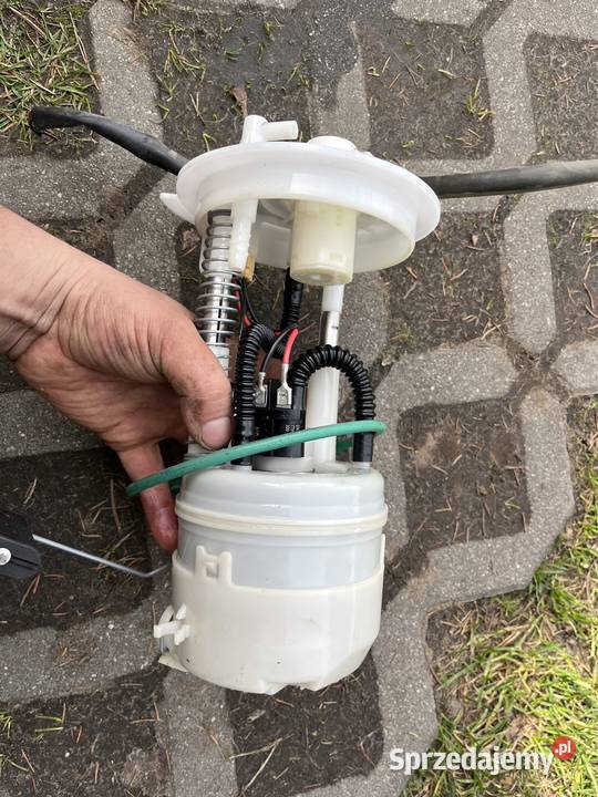 Pompa paliwa z baku Nissan micra k13 12 benzyna osobowe