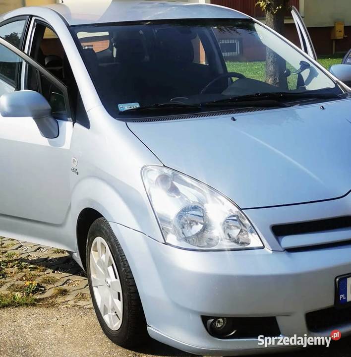 Toyota Corolla Verso Nowy Dwór Gdański sprzedam