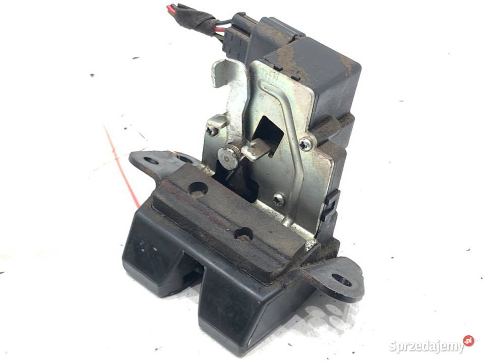 ZAMEK KLAPY TYŁ KIA CEED Hatchback 0612 osobowe Zamki, wkładki i kluczyki