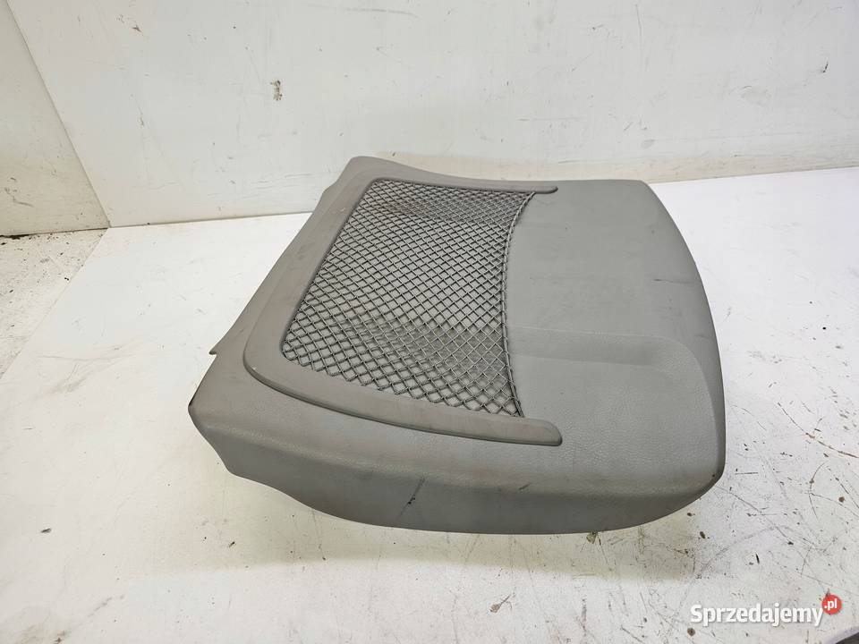 OSŁONA TYLNA FOTELA AUDI A3 8P 3 DRZWI 8P0881969 Fotele i kanapy śląskie Przystajń