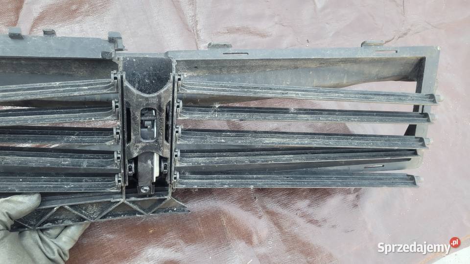 MERCEDES AKLASA W177 ROLETA ŻALUZJA WLOT Ruda Śląska