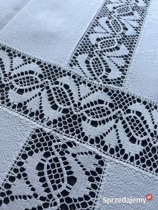 Obrus biały z koronkami Zabrze sprzedam