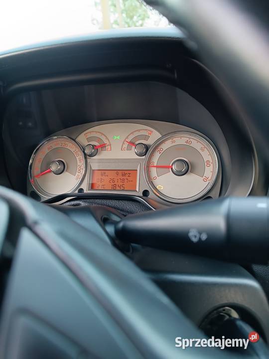 Fiat Linea 13 2007r manualna