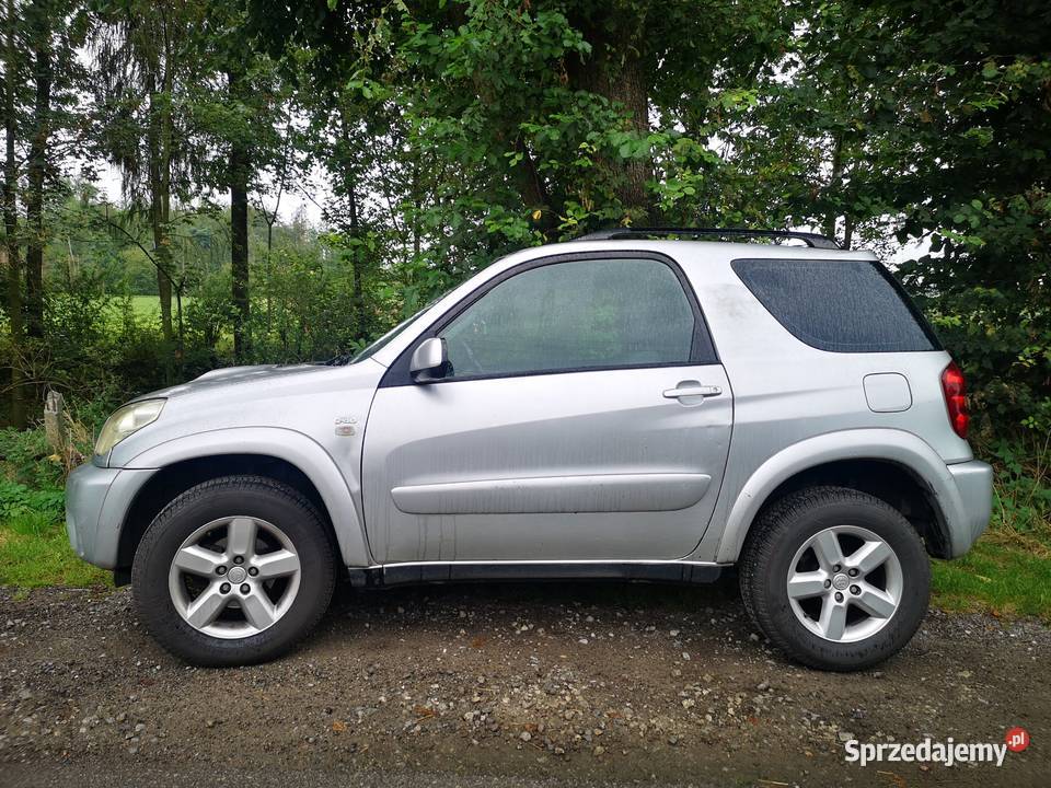 TOYOTA RAV 4 2005 20 D4D 3 DRZWI Rok produkcji 2005 Niepołomice