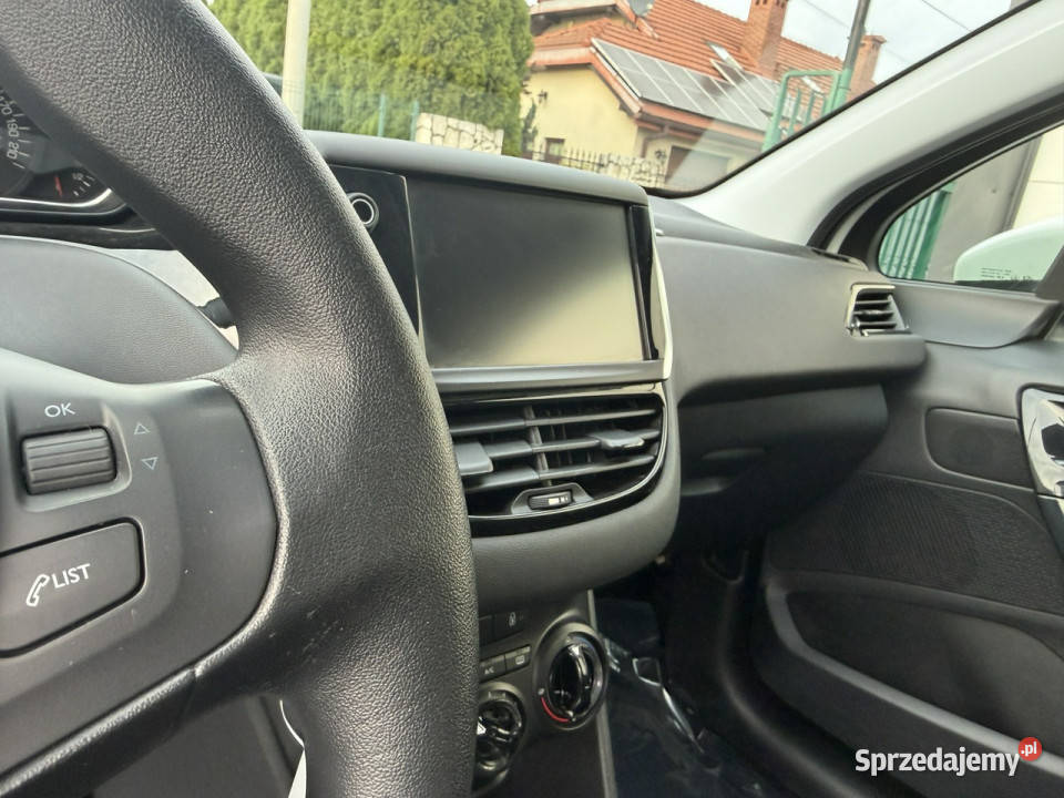 Peugeot 208 RatyZamiana Gwarancja bogato 208 Gdów