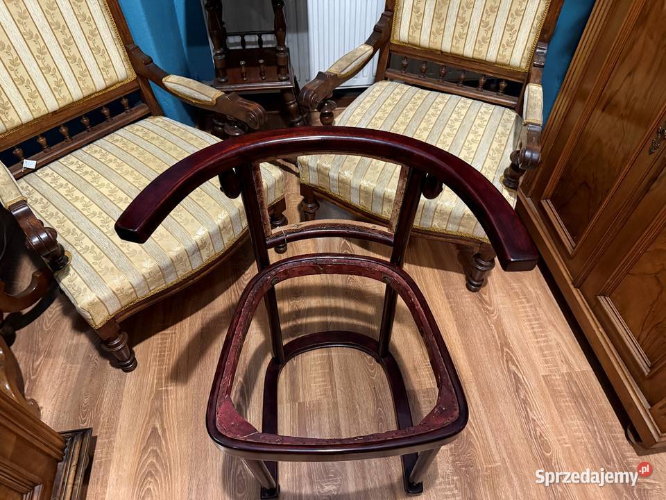 Stary fotel THONET MUDNUS śląskie
