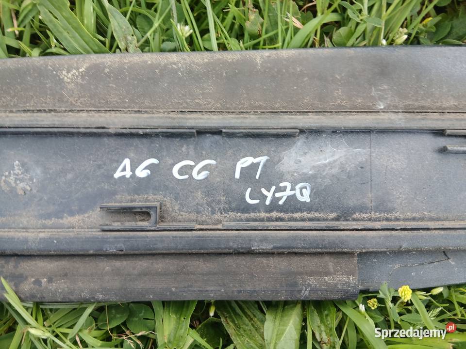Listwa dolna drzwi Prawy tył Audi A6 C6 LY7Q Szczerbice