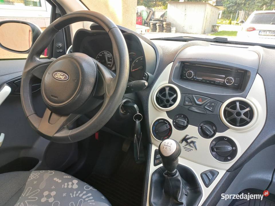 Ford Ka 12 Benzyna Zarejestrowany gniazdo AUX Kraków