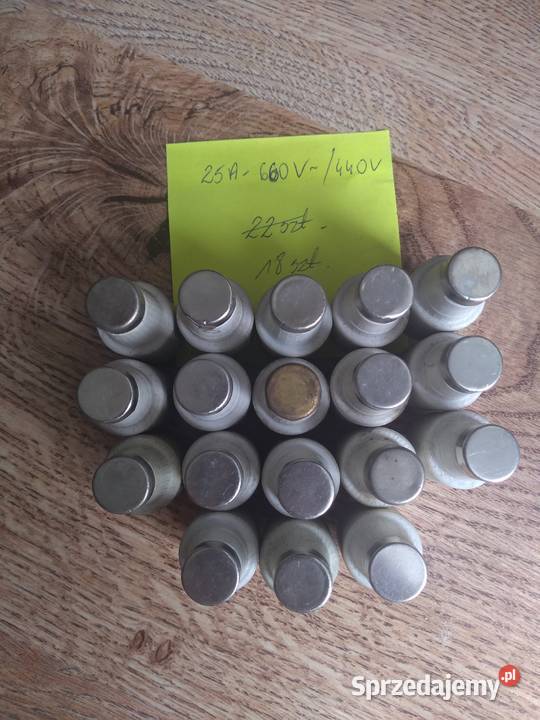 Bezpieczniki topikowe 6A 10A 16A 25A 35A 50A 63A dolnośląskie Przemków sprzedam