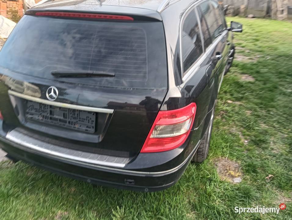 W204 Mercedes W całości na czesci