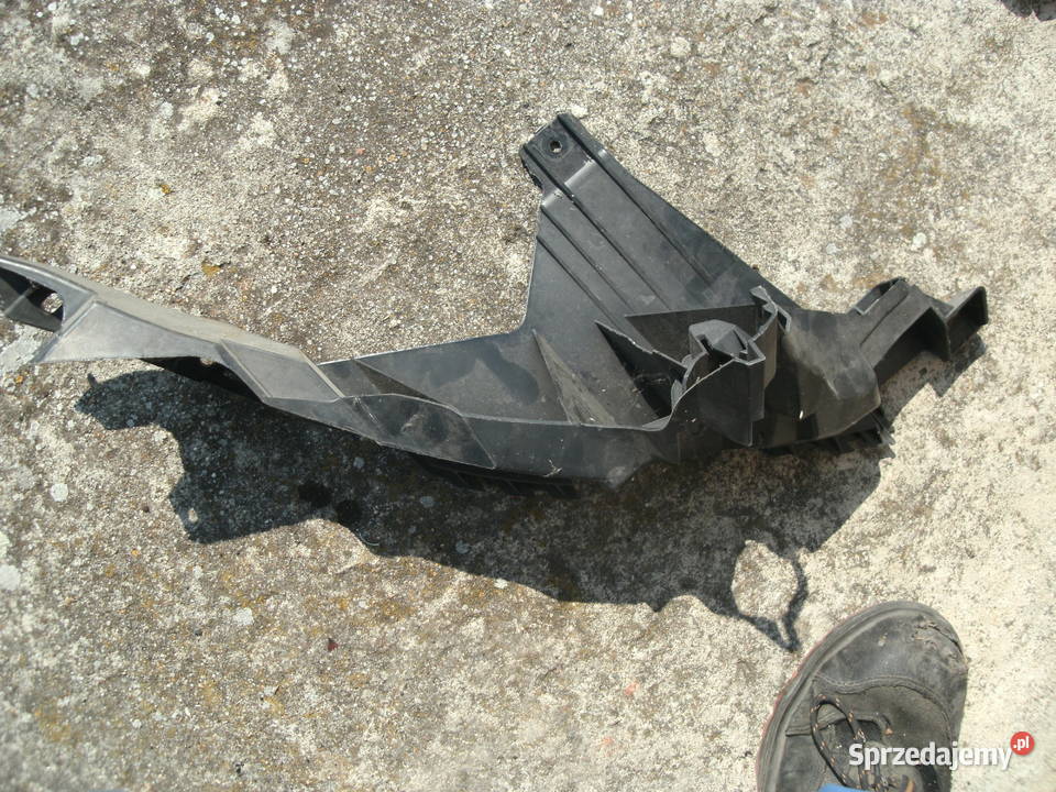 Ślizg zderzaka pod lampę Audi A1 8X0805607 opolskie Jełowa