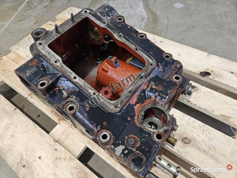 Obudowa podnośnika DeutzFahr Agrostar 661 Byków