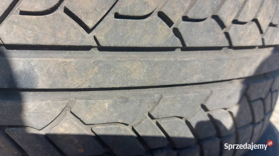 Opony 24545R20 Wyszogród sprzedam