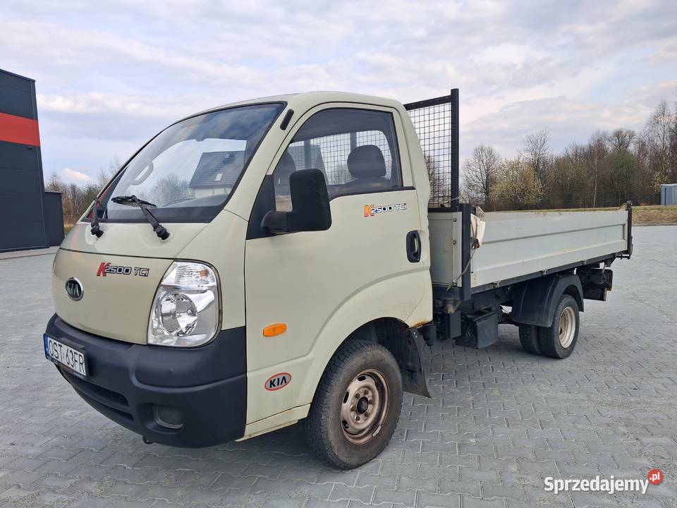 Kia K2500 TCi 25 2005 wywrotka kiper 3 strony 188810km Wywrotki Brzeszcze