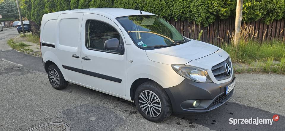 MercedesBenz CITAN Klima20152016 światła przeciwmgłowe sprzedam