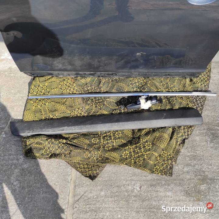 Drzwi przednie lewe kierowcy Volvo XC60 20082013 Lubice sprzedam