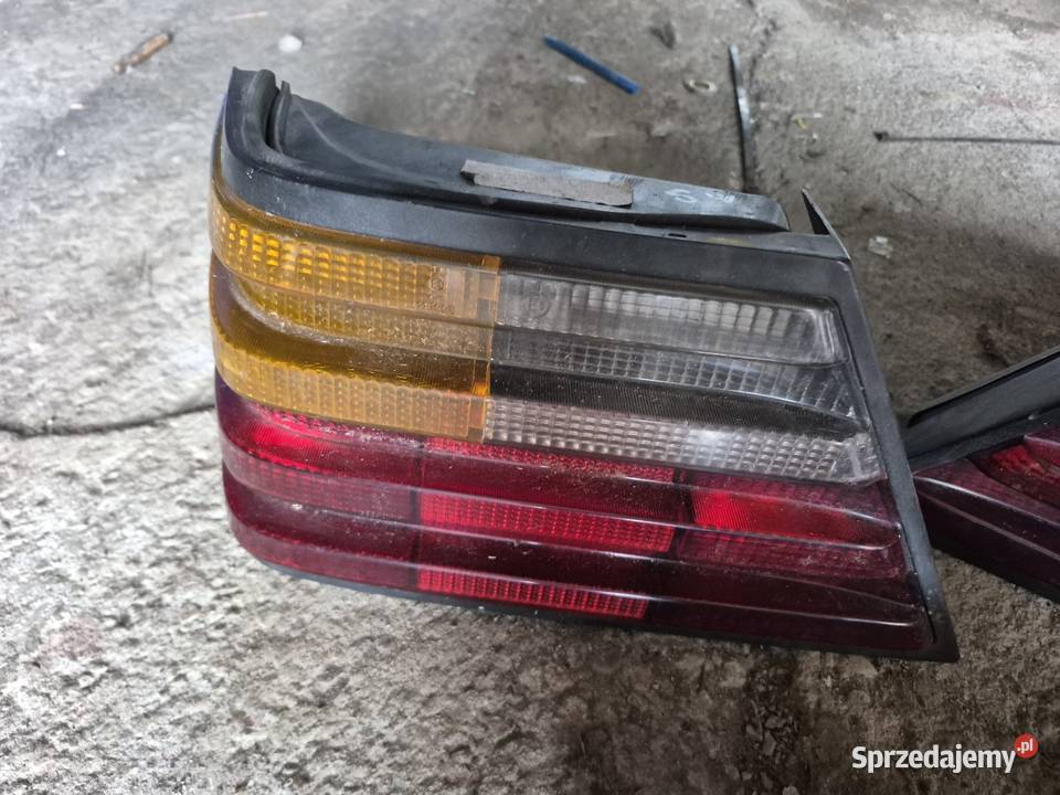 Lampy mercedes w 124 Rzeszów sprzedam