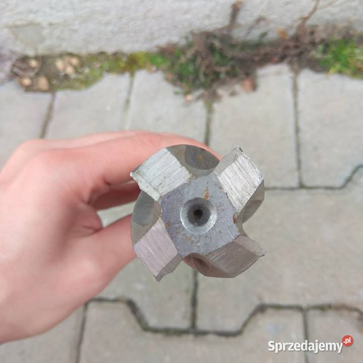 frez tokarski z uchwytem stożkowym obróbka sprzedam