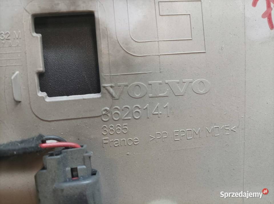 SCHOWEK PRAWY PASAŻERA DESKI Volvo V50 I sprzedam