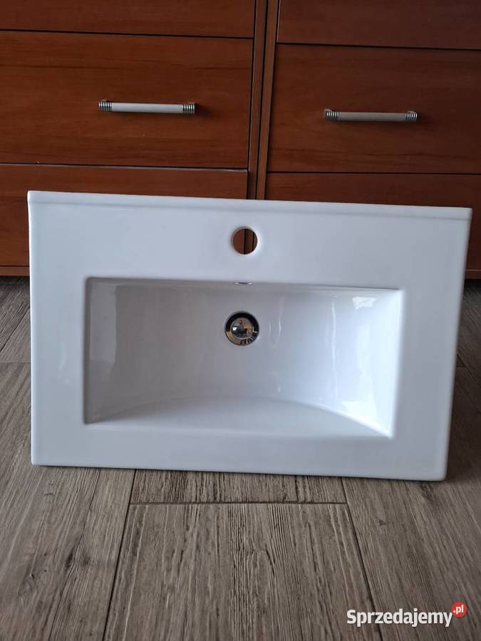 Zlew łazienkowa wpuszczany z syfonem Stargard sprzedam