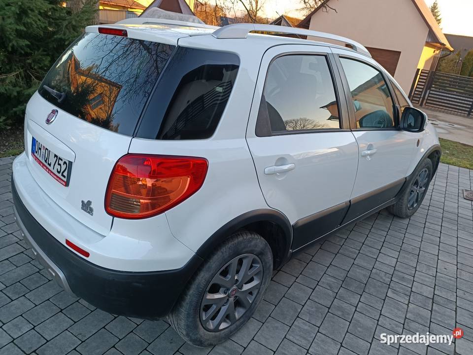 Suzuki SX4 2015 r 16 Benzyna 4x4 Bez Korozji Hatchback SX4 małopolskie Nowy Sącz