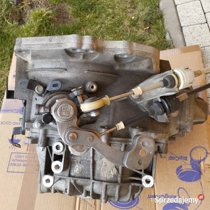 Skrzynia m 32 opel Zafira c 2026 14 t Tymbark sprzedam