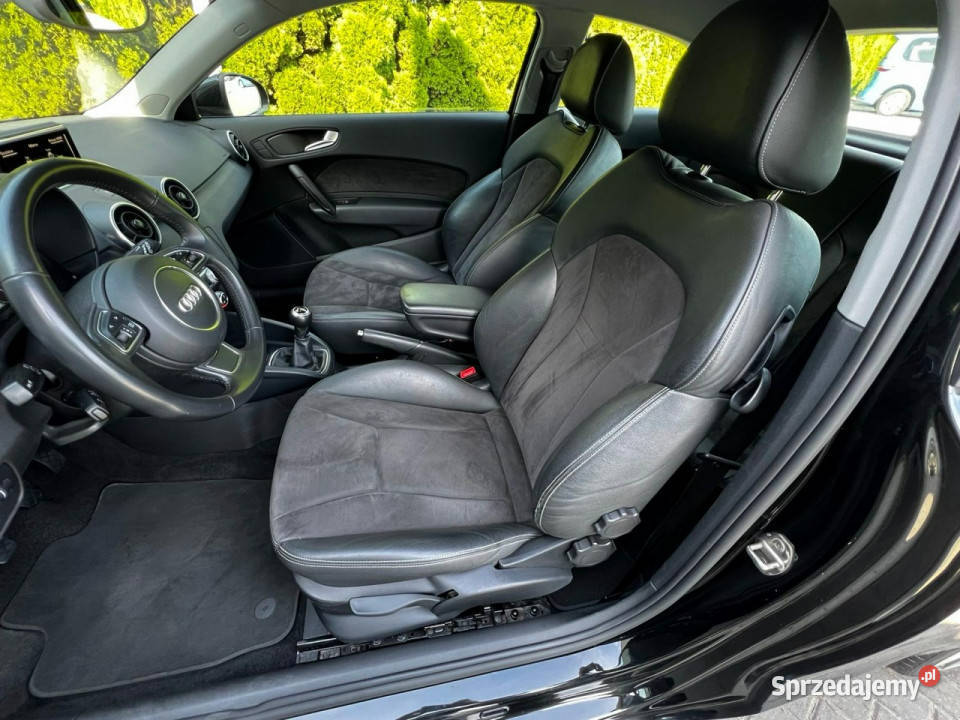 Audi A1 3drzwiowe 10TFSI SLine Zarejestrowany 8X sprzedam