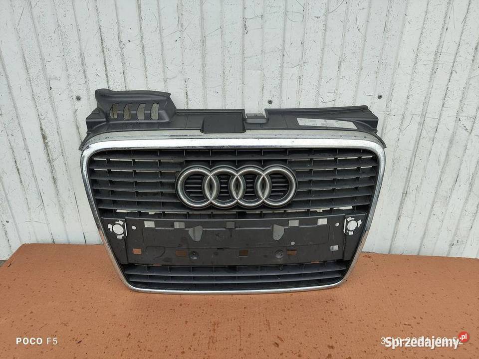 AUDI A4 B7 8F0 GRILL ATRAPA