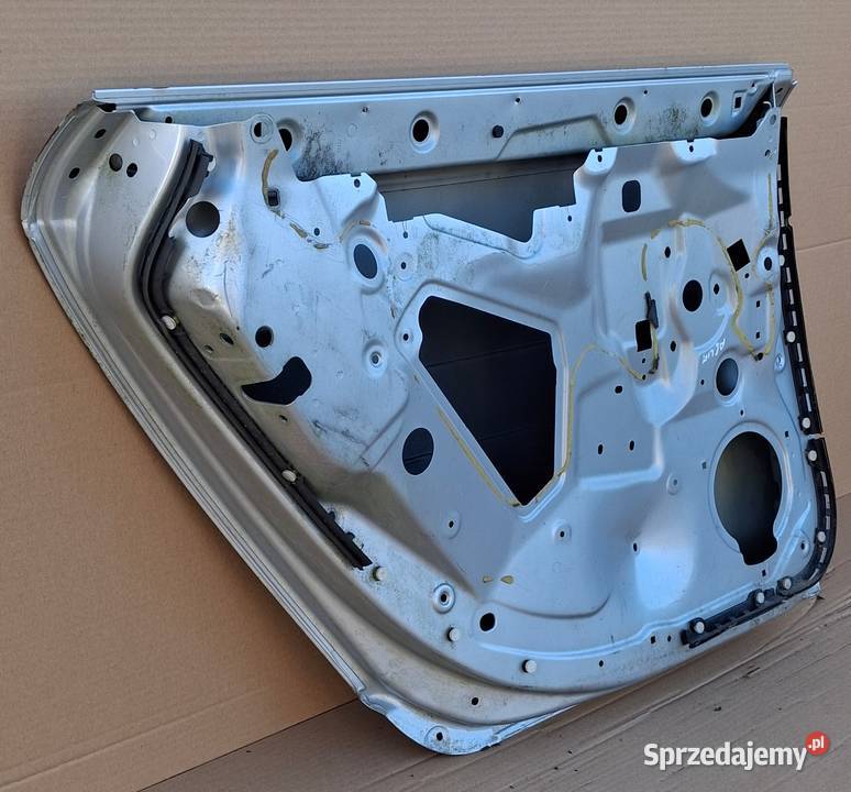 AUDI A6 C6 DRZWI LEWY TYŁ LEWE TYLNE lubuskie Bieleń