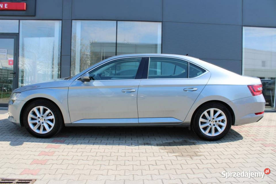Skoda Superb 2018r 18 TSI 180 DSG FV23 1wł Salon benzyna Superb mazowieckie Warszawa