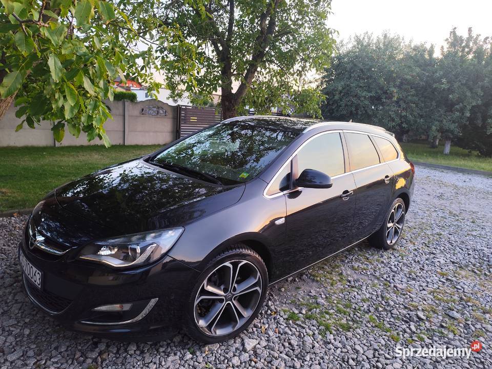Opel Astra J Pępowo