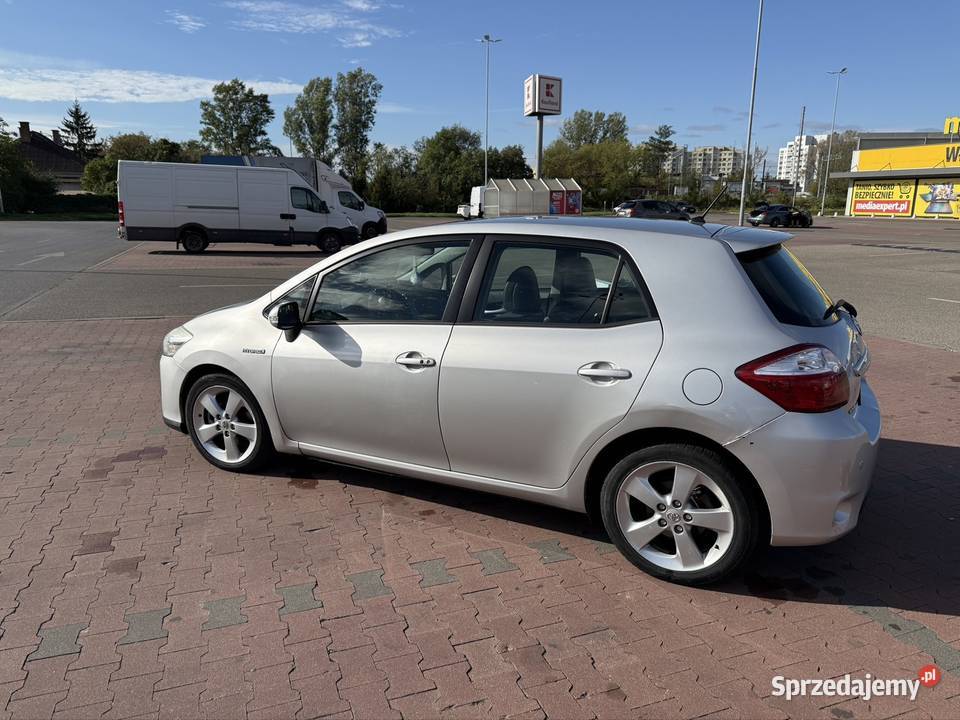 Toyota Auris Hybrid Automat 187 Duży Ekran Auris Warszawa