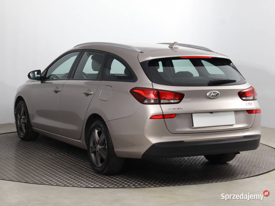 Hyundai i30 14 CVVT benzyna dolnośląskie Bielany Wrocławskie