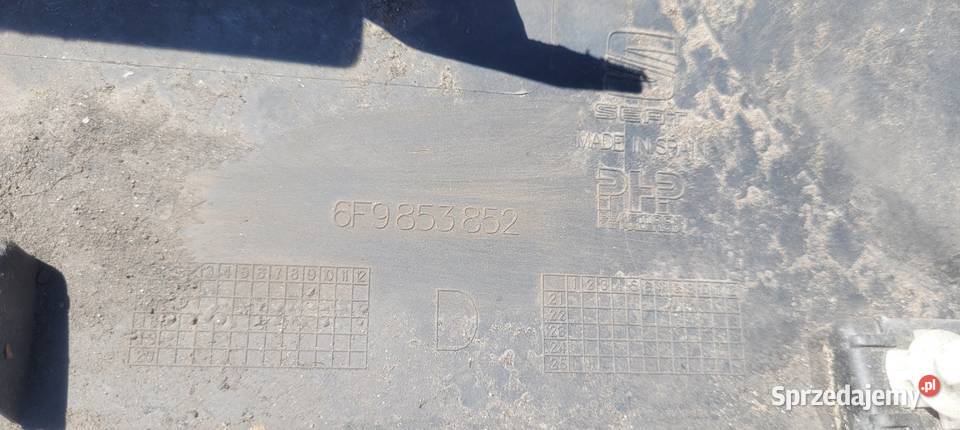 SEAT ARONA PRAWY PRÓG LISTWA PROGOWA PRAWA Ruda Śląska