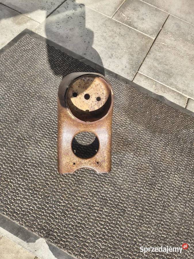 Skorupa lampy przód komar Ryś