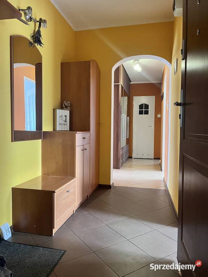 Mieszkanie 3pokojowe z balkonem i piwnicą Szczytno